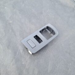 Mērinstrumentu paneļa dekoratīvā uzlika priekš RENAULT MEGANE 2011