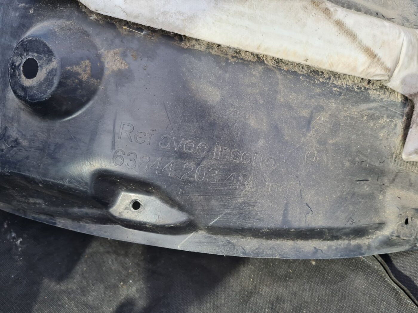 Priekšējais labais paspārns priekš RENAULT MEGANE 2011 3 Priekšējais labais paspārns priekš RENAULT MEGANE 2011