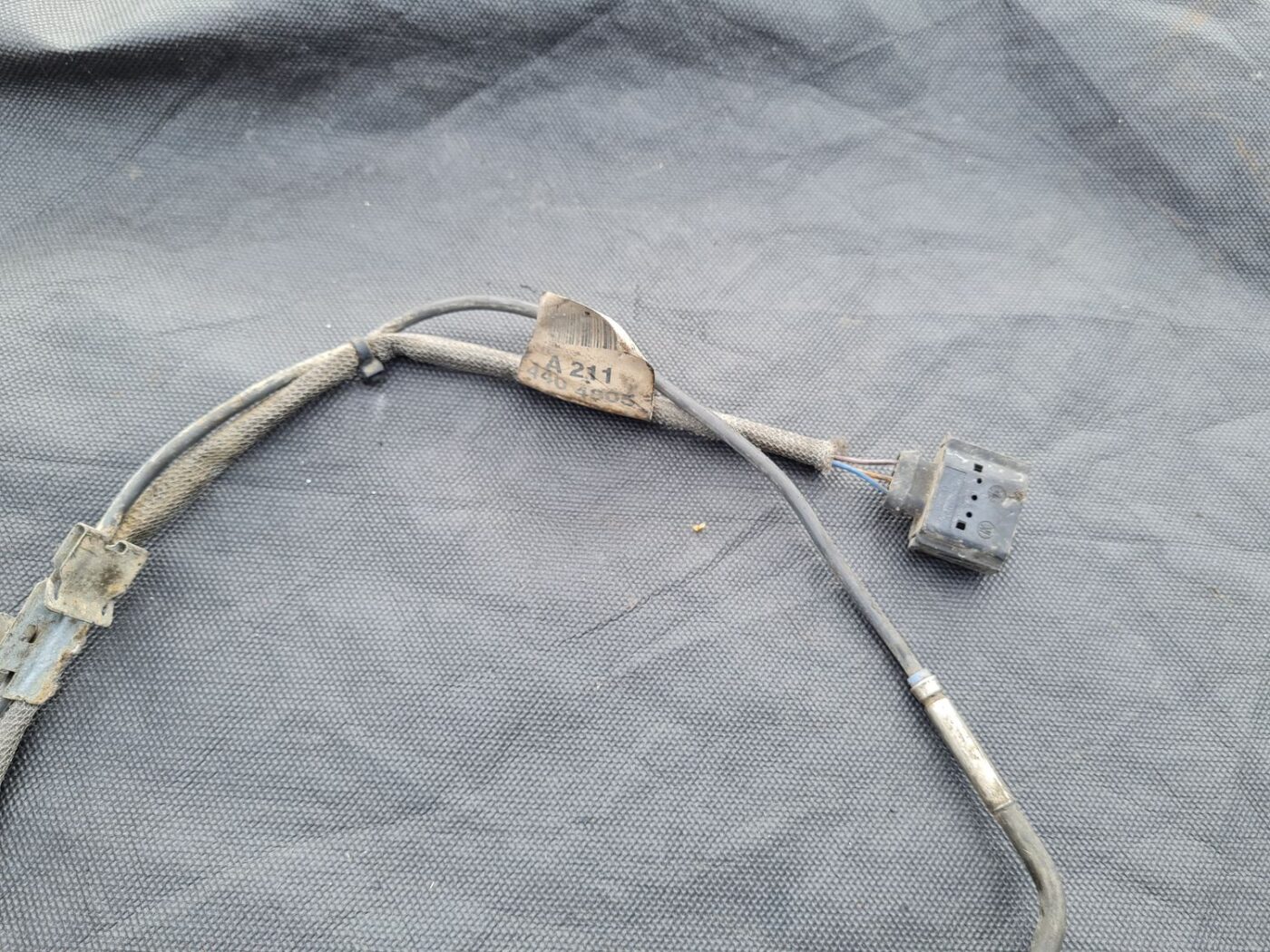 Izplūdes gāzu temperatūras devējs priekš MERCEDES BENZ CLS 320 2005