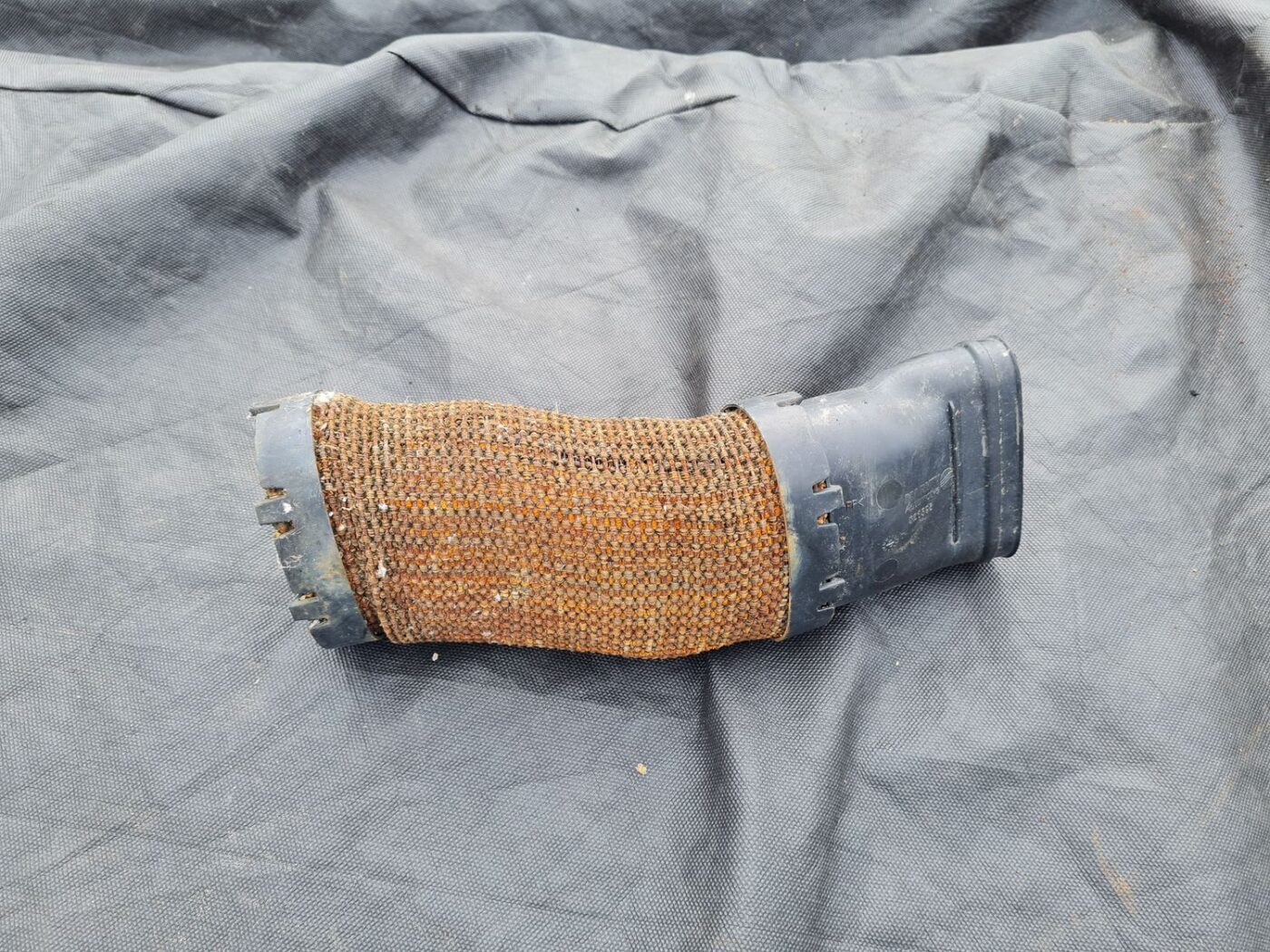 Gaisa filtra korpusa caurule priekš MERCEDES BENZ CLS 320 2005