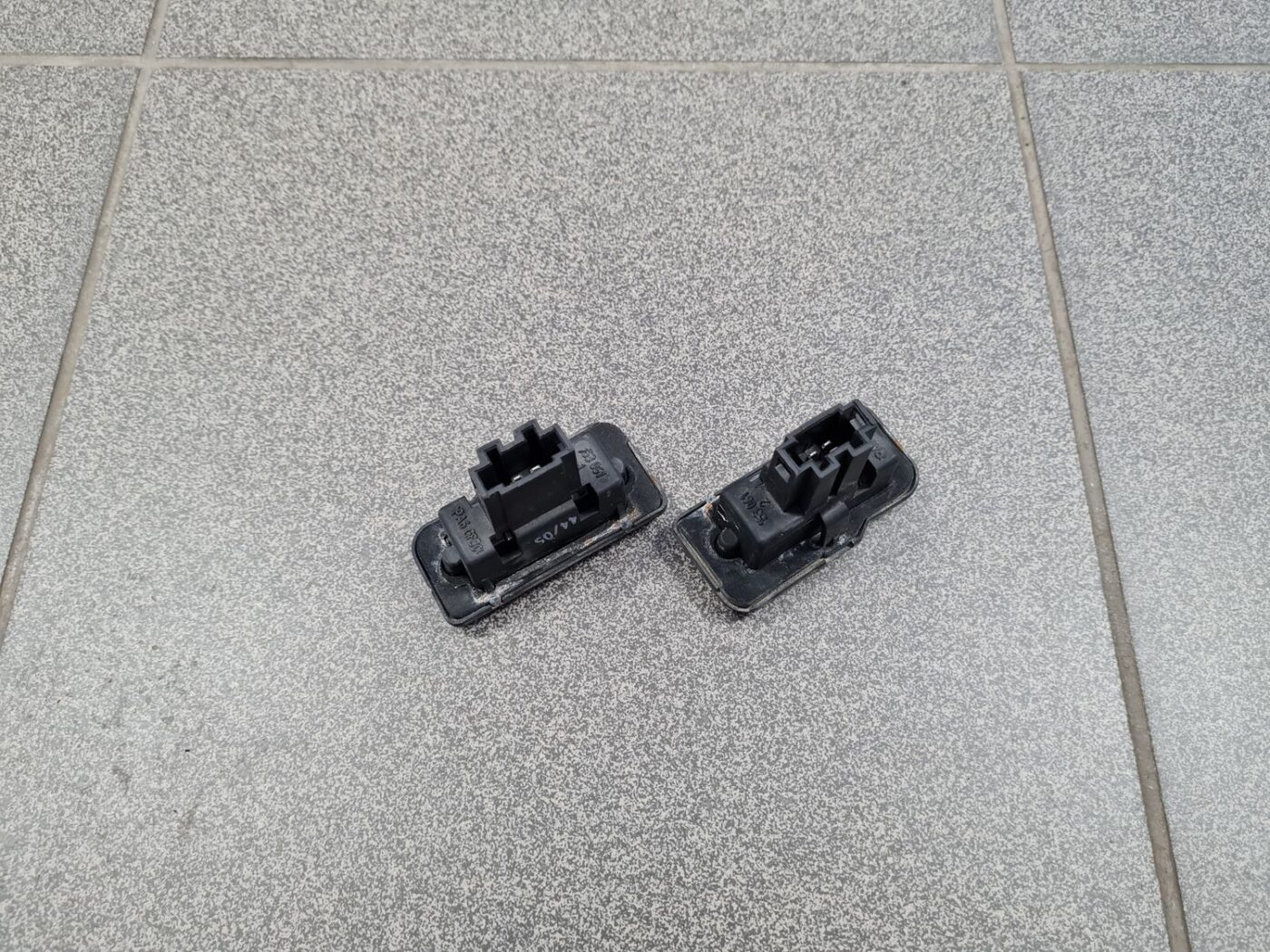 Numura zīmes apgaismojums priekš MERCEDES BENZ CLS 320 2005 3 Numura zīmes apgaismojums priekš MERCEDES BENZ CLS 320 2005