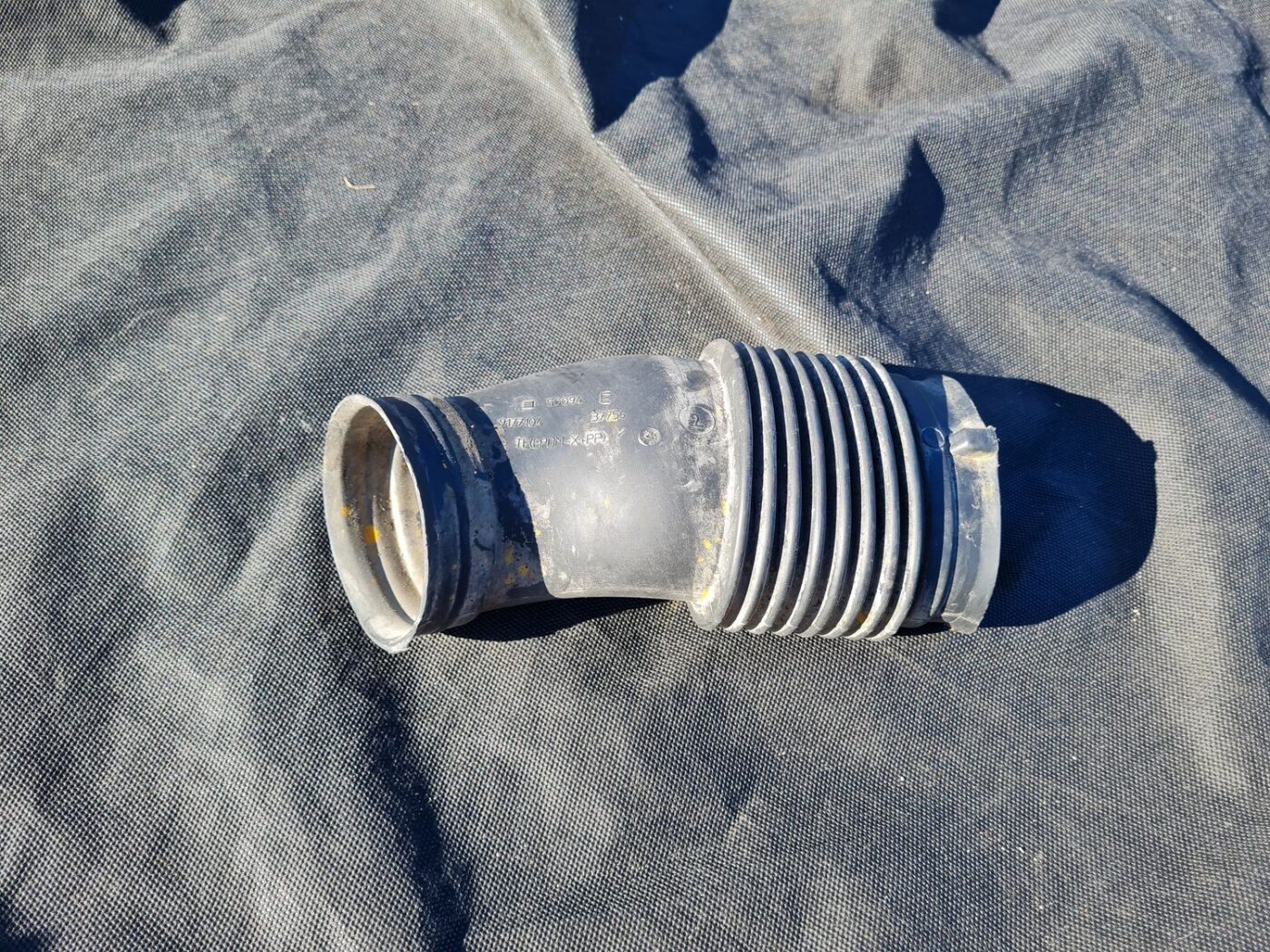 Gaisa filtra korpusa caurule priekš OPEL VECTRA C 2008