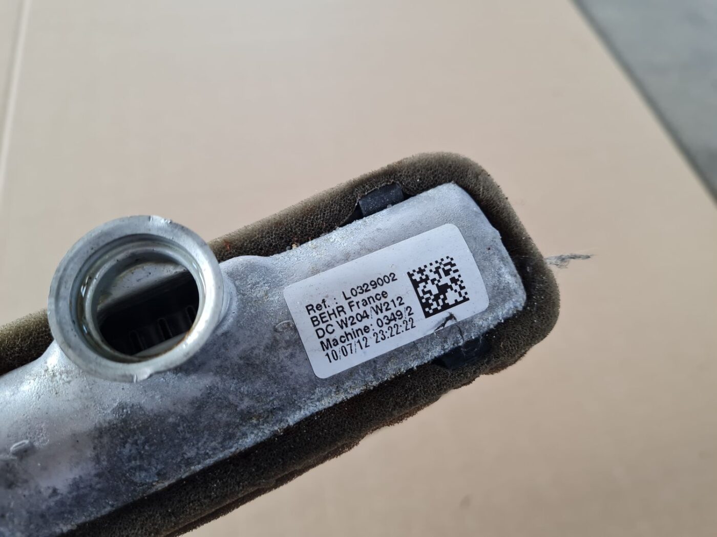 Apsildes sistēmas radiators priekš MERCEDES BENZ E250 W212 2014