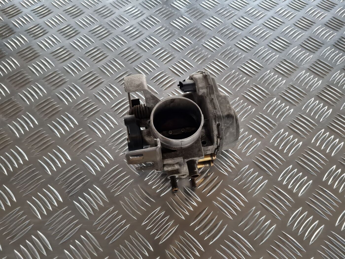 Droseļvārsts priekš OPEL ZAFIRA 1999