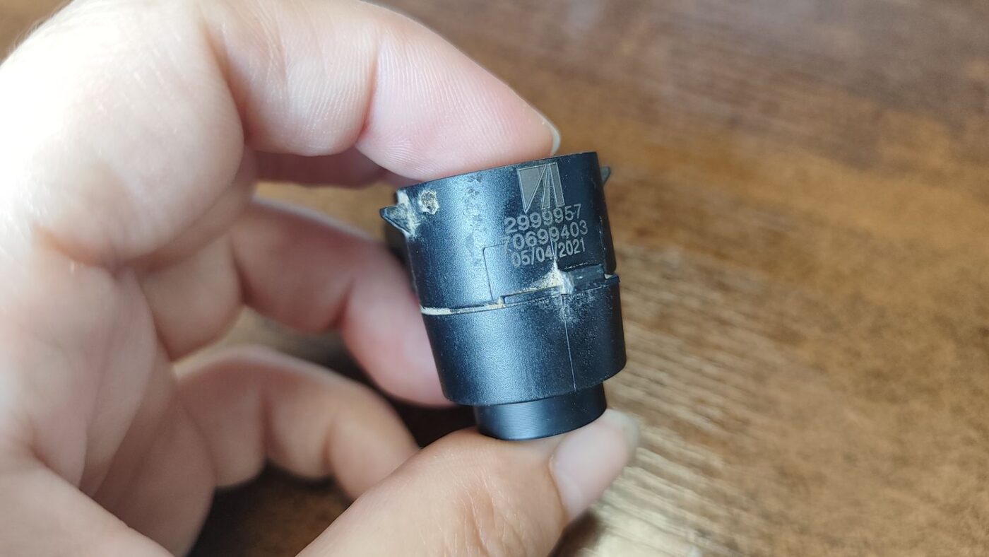 Parkošanās devējs priekš OPEL INSIGNIA SPORTS TOURER 2010 3 Parkošanās devējs priekš OPEL INSIGNIA SPORTS TOURER 2010