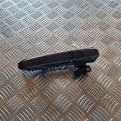 Aizmugurējāis labais durvju rokturis priekš TOYOTA AVENSIS 2007