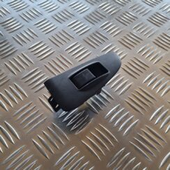 Stikla pacelšanas poga priekš TOYOTA AVENSIS 2007