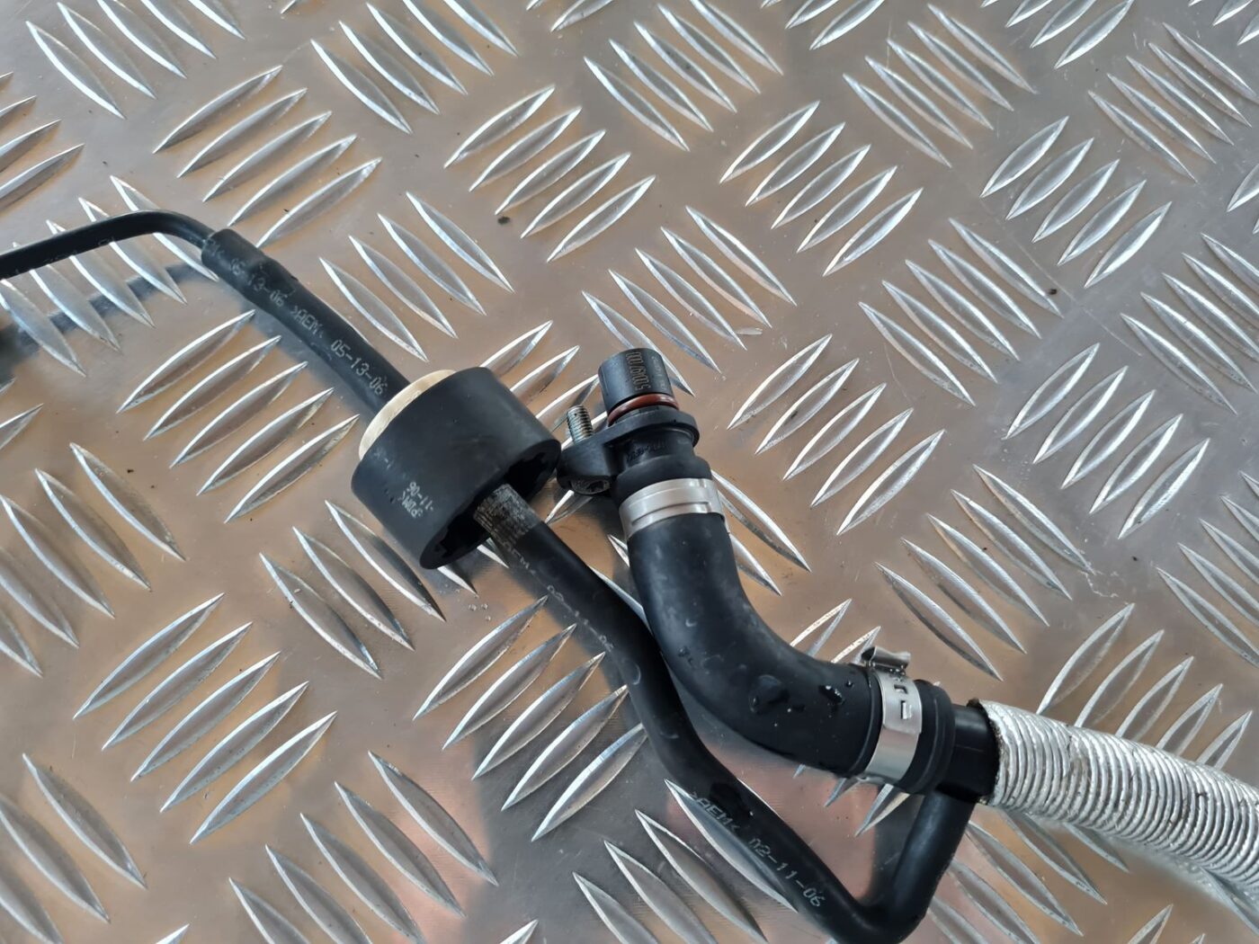 Vakuuma bremžu pastiprinātāja caurule priekš AUDI A6 AVANT 2006 S-LINE 3 Vakuuma bremžu pastiprinātāja caurule priekš AUDI A6 AVANT 2006 S-LINE