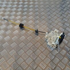 Aizmugurējo labo durvju slēdzene priekš AUDI A6 AVANT 2006 S-LINE