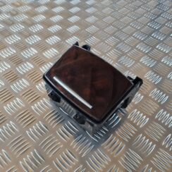 Krūzes turētājs priekš AUDI A6 AVANT 2006 S-LINE