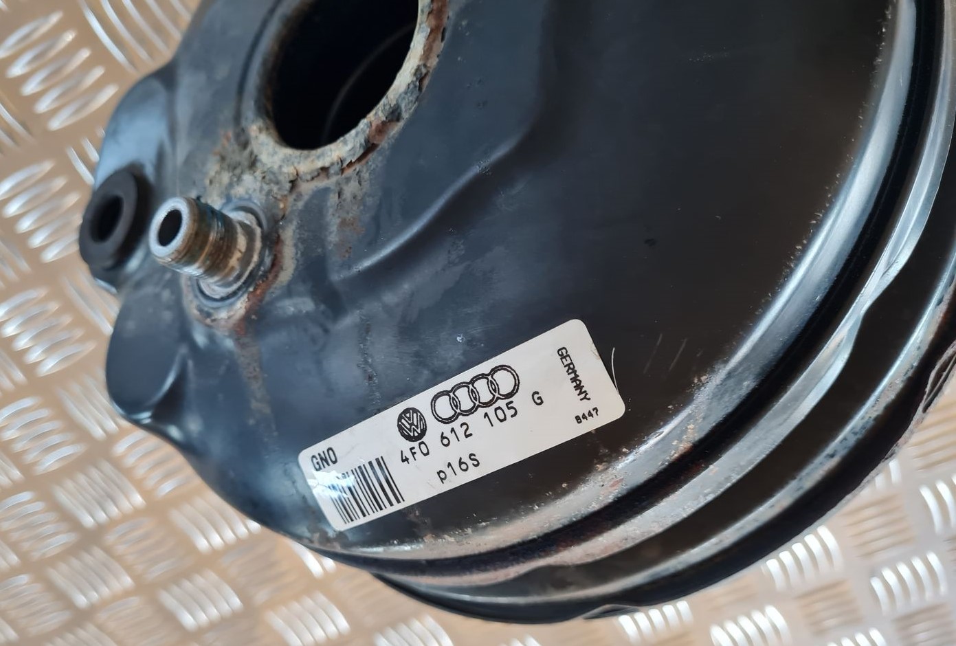 Vakuuma bremžu pastiprinātājs priekš AUDI A6 AVANT 2006 S-LINE