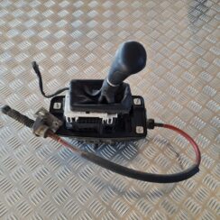 Ātrumu pārslēgšanas slēdzis priekš AUDI A6 AVANT 2006 S-LINE