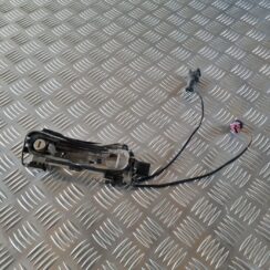 Priekšējāis kreisais durvju rokturis priekš AUDI A4 2000 AVANT