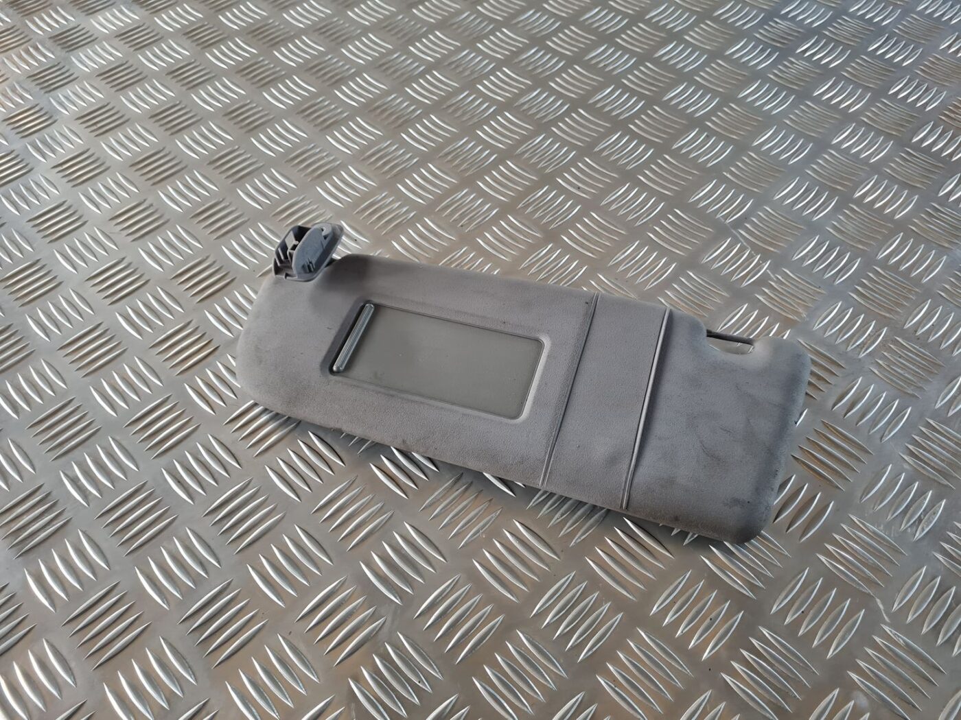 Saules aizsargs priekš AUDI A4 2000 AVANT