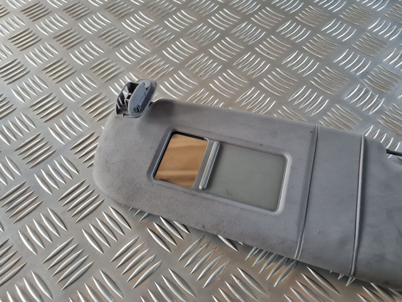 Saules aizsargs priekš AUDI A4 2000 AVANT