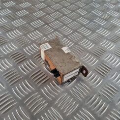 Radio vadības bloks priekš TOYOTA AVENSIS 2007