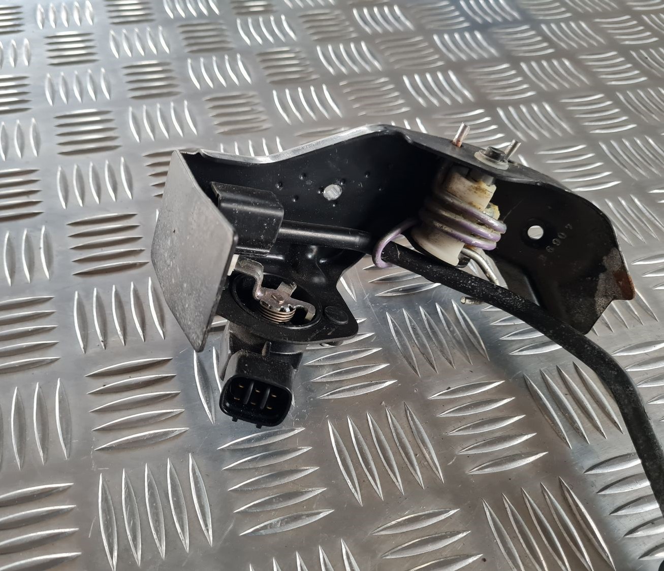 Gāzes pedālis priekš TOYOTA AVENSIS 2007