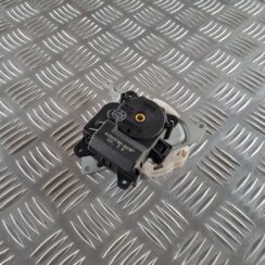 Apsildes sistēmas aktuators priekš TOYOTA AVENSIS 2007