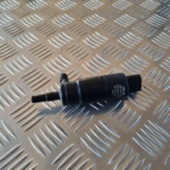 Mazgātāja šķidruma sūknis priekš AUDI A6 2008