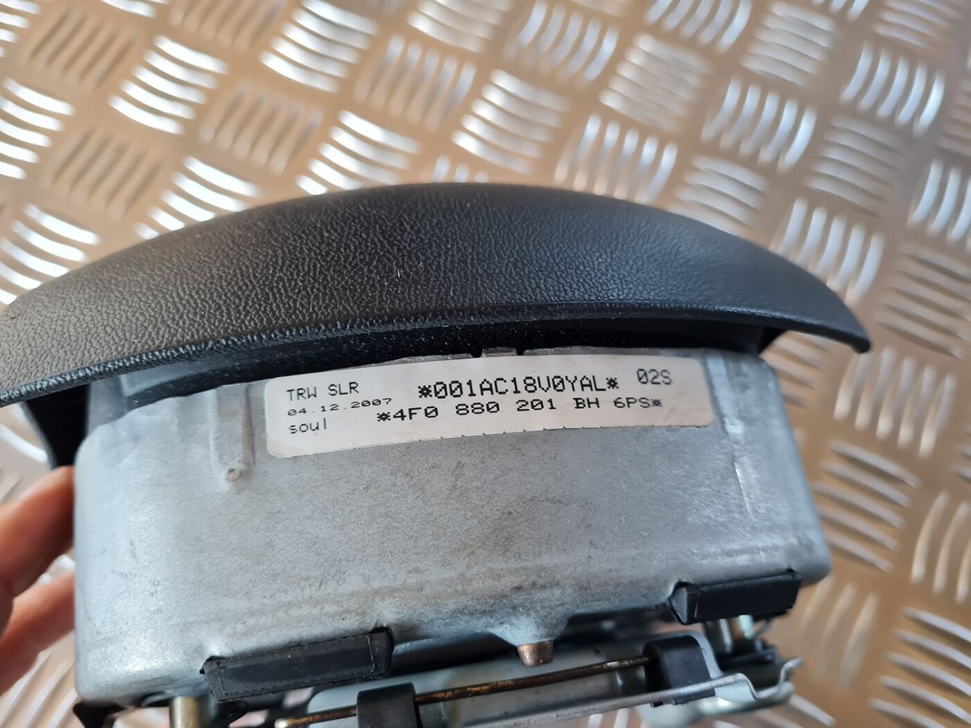 Stūres drošības spilvens priekš AUDI A6 2008 3 Stūres drošības spilvens priekš AUDI A6 2008