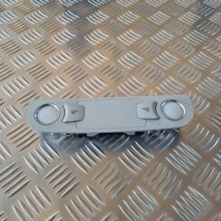 Aizmugurējo sēdvietu apgaismojums priekš AUDI A6 2008