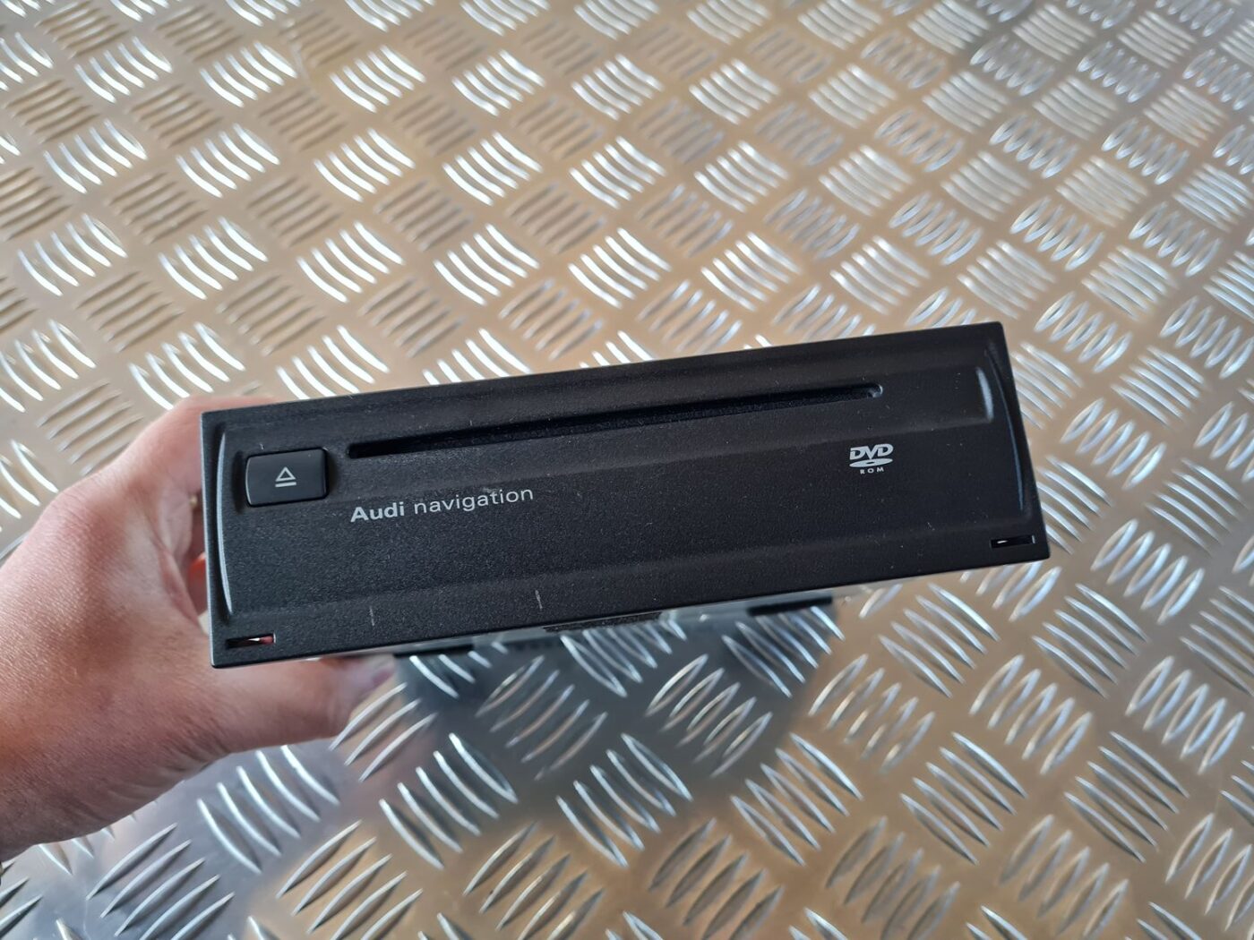 CD/DVD/Navigācijas bloks priekš AUDI A6 2008 1 CD/DVD/Navigācijas bloks priekš AUDI A6 2008