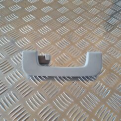 Salona rokturis griestos priekš AUDI A6 2008