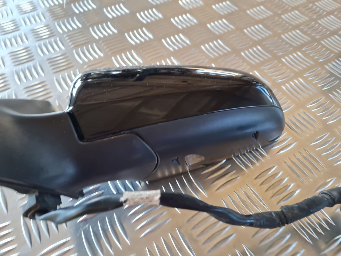 Ārējais spogulis, pa kreisi priekš AUDI A6 2008