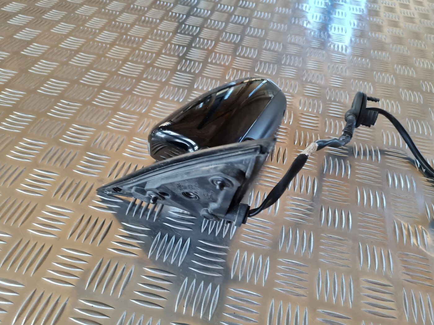 Ārējais spogulis, pa kreisi priekš AUDI A6 2008