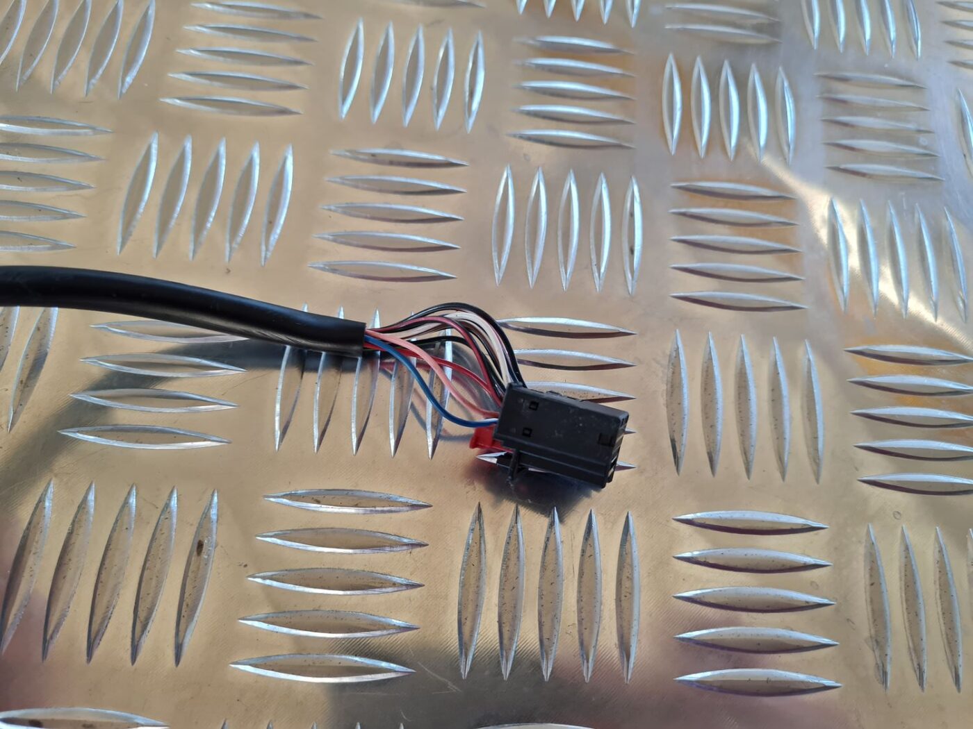 Ārējais spogulis, pa kreisi priekš AUDI A6 2008