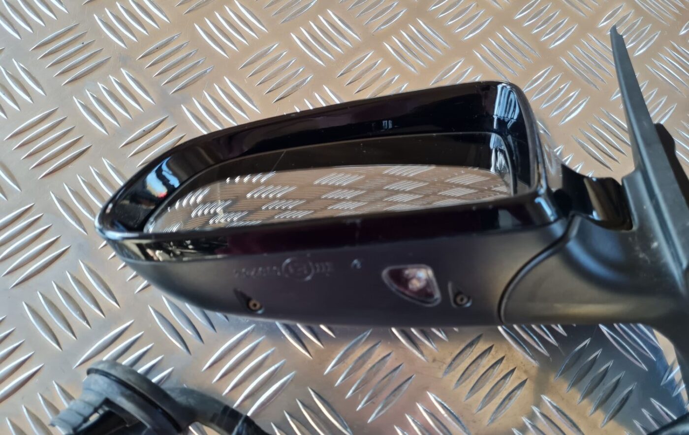 Ārējais spogulis, pa kreisi priekš AUDI A6 2008