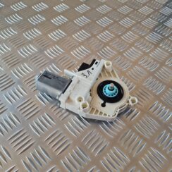 Elektrisko stiklu motors priekš AUDI A6 2008