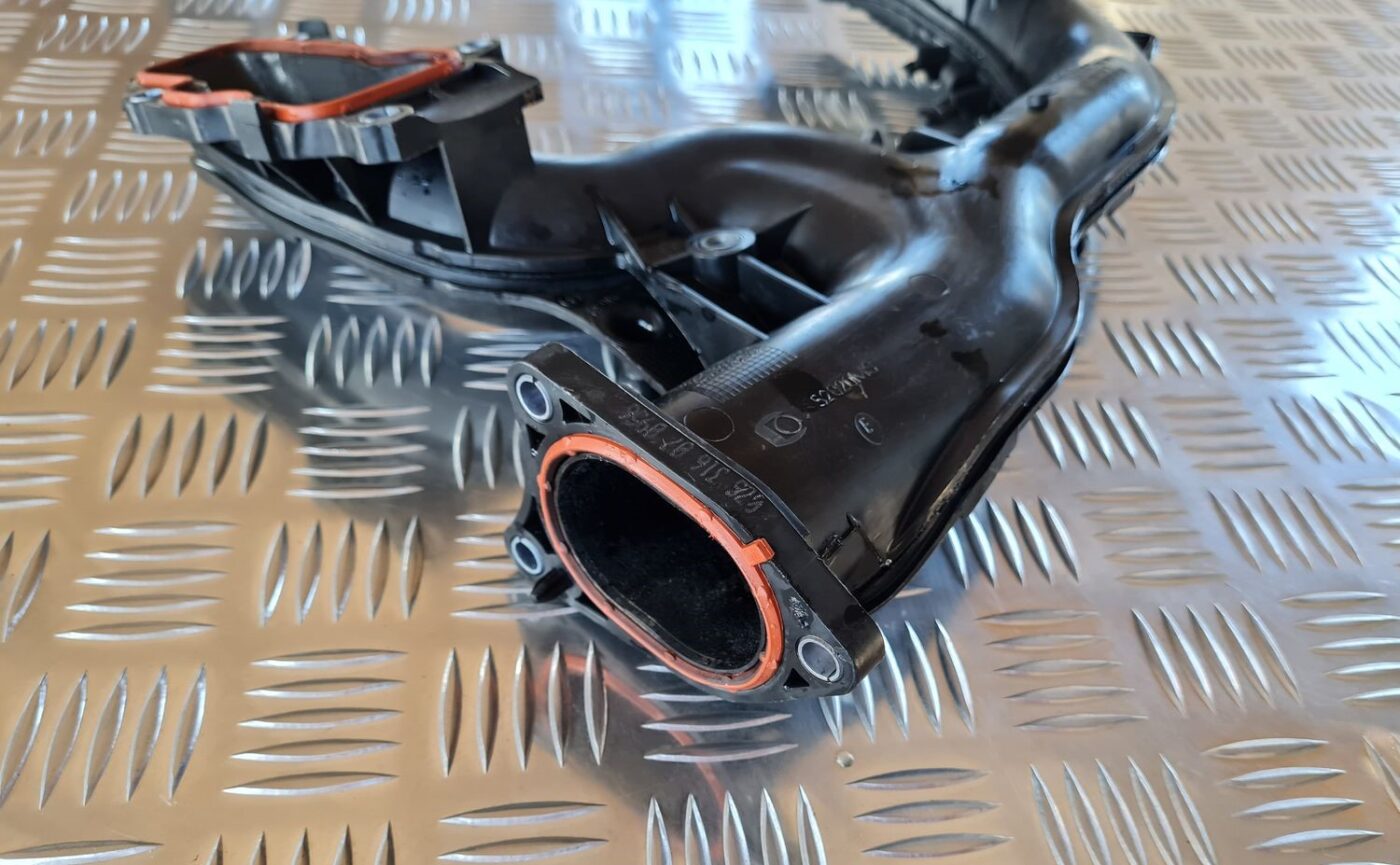 Ieplūdes kolektors priekš AUDI A6 2008 3 Ieplūdes kolektors priekš AUDI A6 2008