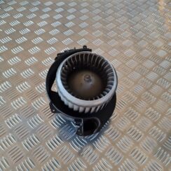 Salona ventilators priekš AUDI A6 2008