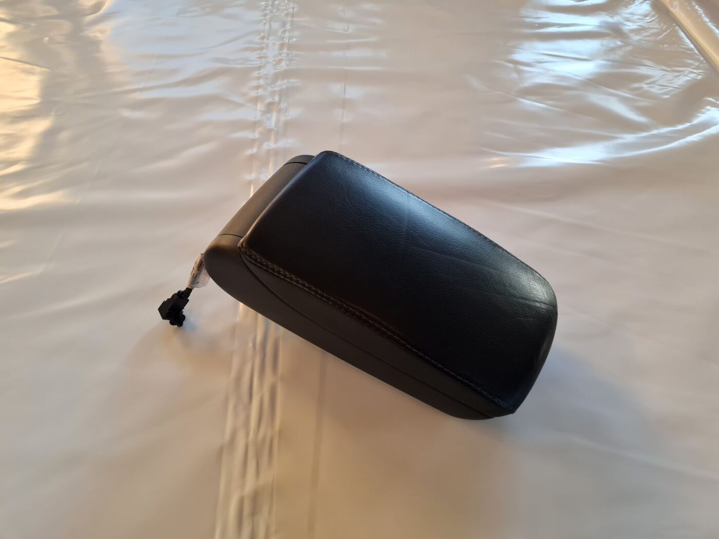 Roku balsts priekš AUDI A6 2008 1 Roku balsts priekš AUDI A6 2008