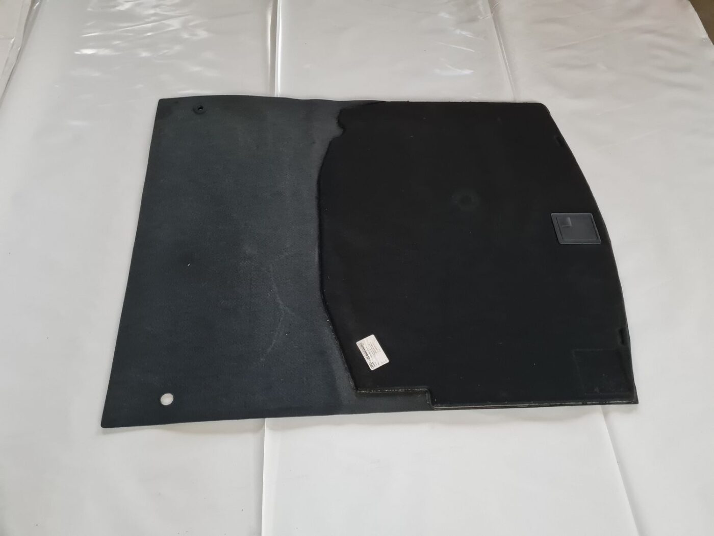 Bagāžnieka grīda priekš AUDI A6 2008