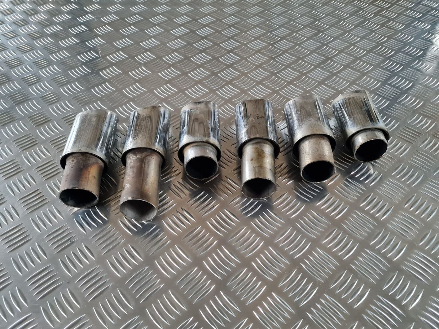 Izpūtēja caurules gals priekš BMW 525 E60 2006 BLACK