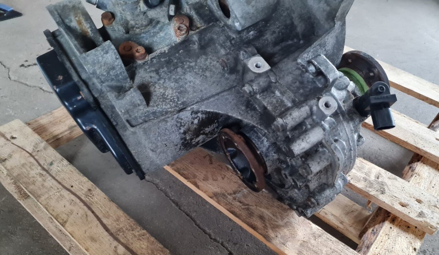 Mehāniska pārnesumkārba priekš VW GOLF IV 1999 3 Mehāniska pārnesumkārba priekš VW GOLF IV 1999