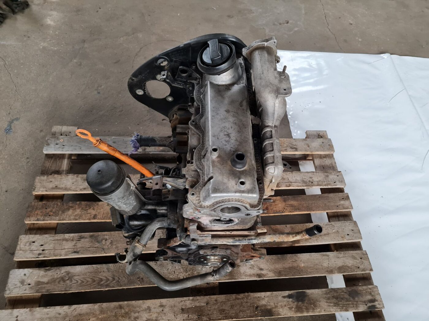 Dzinējs priekš VW GOLF IV 1999