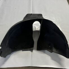 Aizmugurējais kreisais paspārns priekš AUDI A4 2000 AVANT