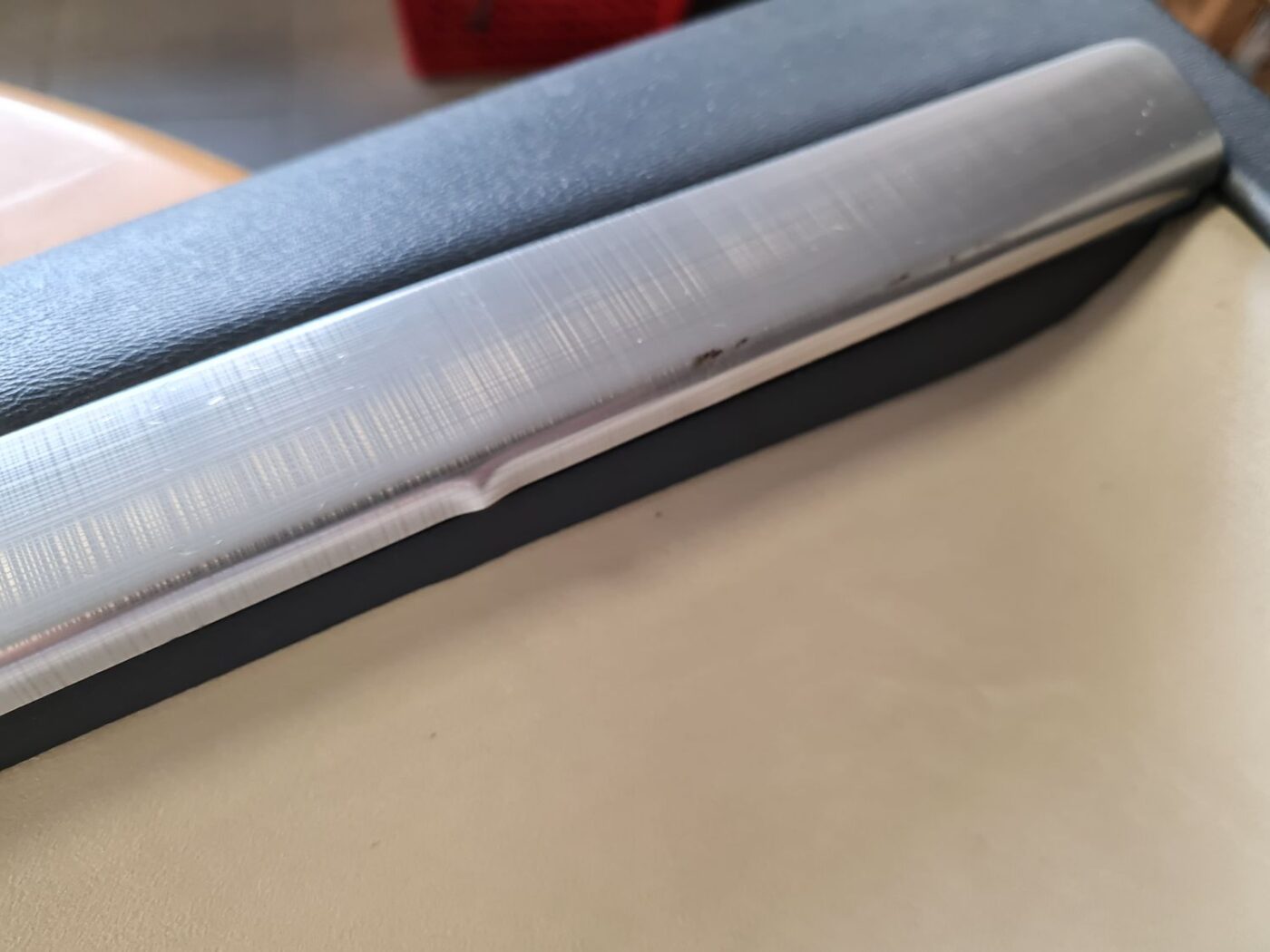 Priekšējo labo durvju apdare priekš VOLVO S80 2007 Black