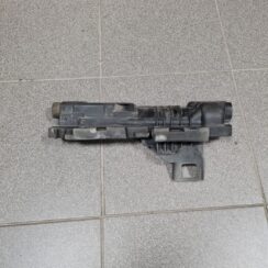 Radiatora kronšteins priekš BMW 318D E46 2002 SEDAN