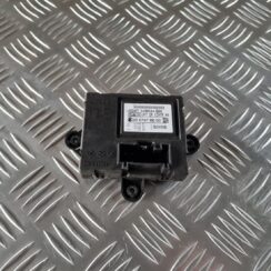 Aizmugurējo labo durvju vadības bloks priekš VOLVO S80 2007 Black