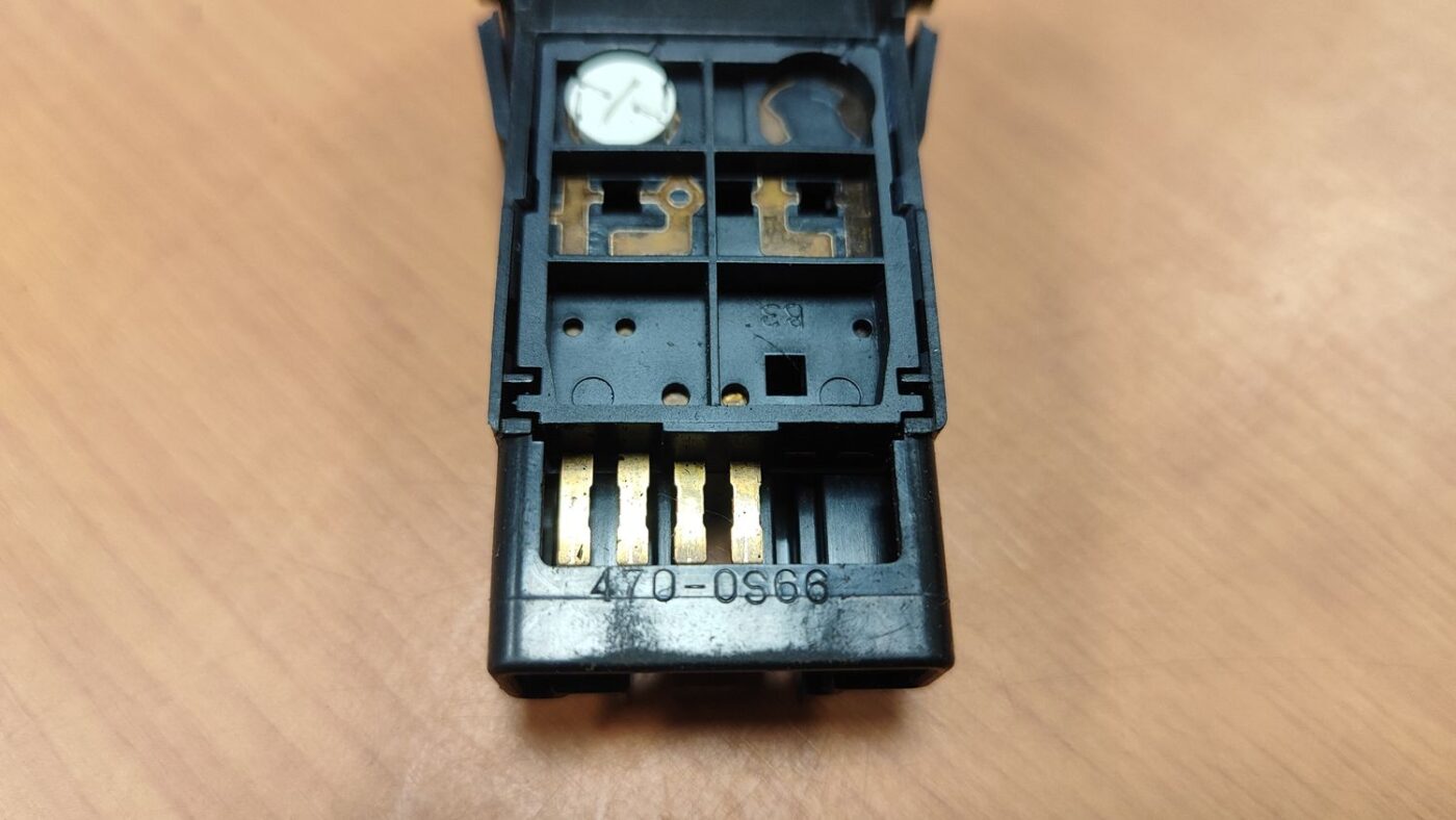 ESP poga priekš MAZDA 6 2006 3 ESP poga priekš MAZDA 6 2006