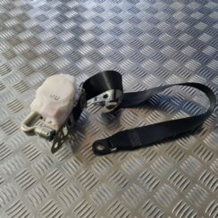 Priekšējā labā drošības josta priekš TOYOTA AVENSIS 2010