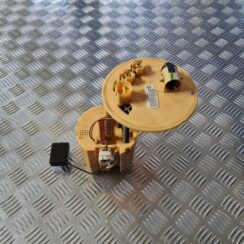 Degvielas tvertnes sūknis priekš TOYOTA AVENSIS 2010