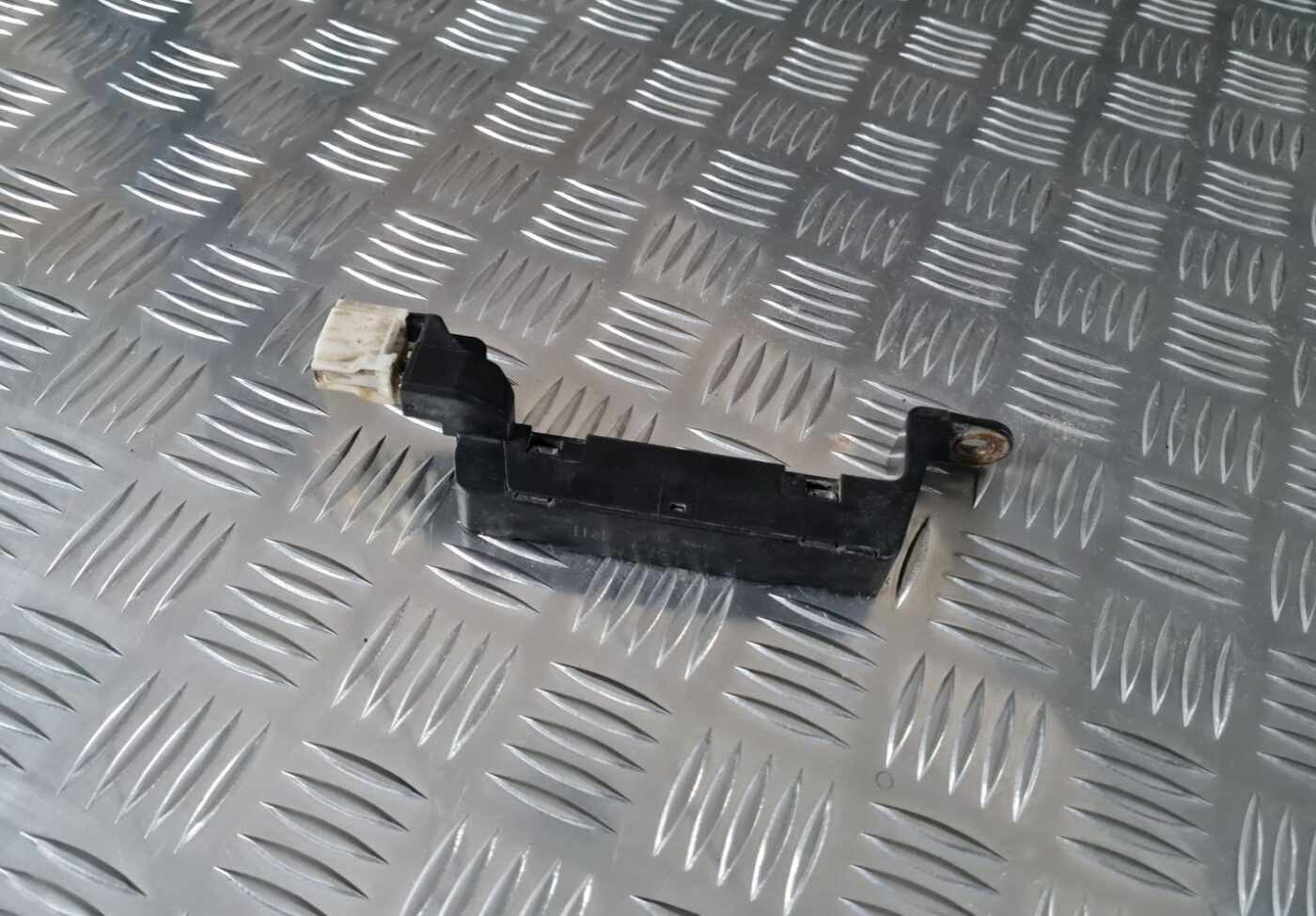 Centrālas atslēgas antena priekš TOYOTA AVENSIS 2010