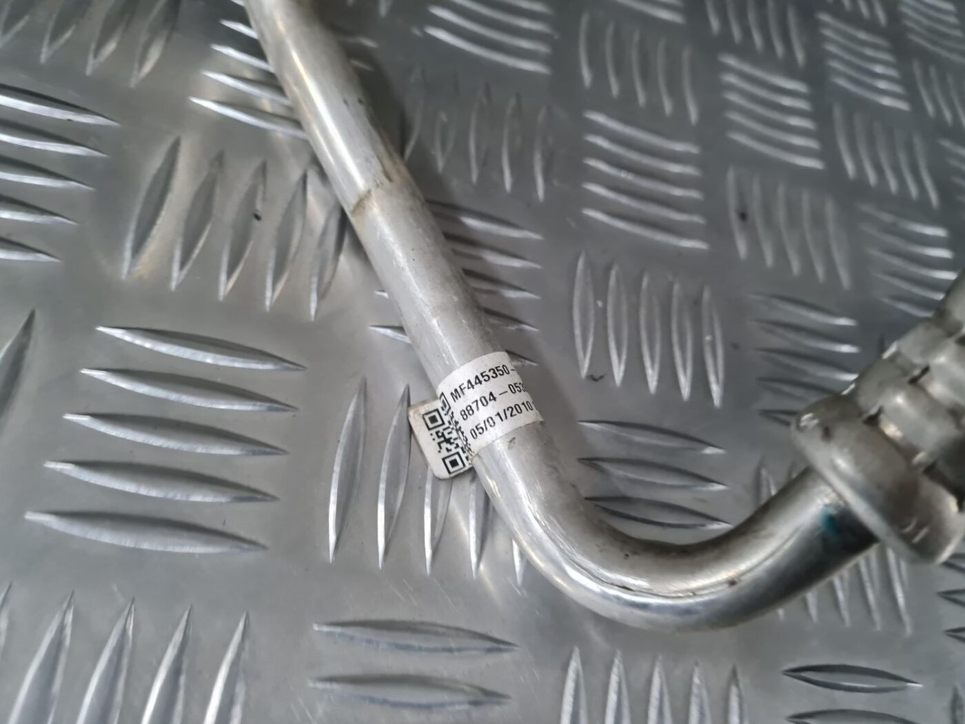 Gaisa kondicioniera caurule priekš TOYOTA AVENSIS 2010 5 Gaisa kondicioniera caurule priekš TOYOTA AVENSIS 2010