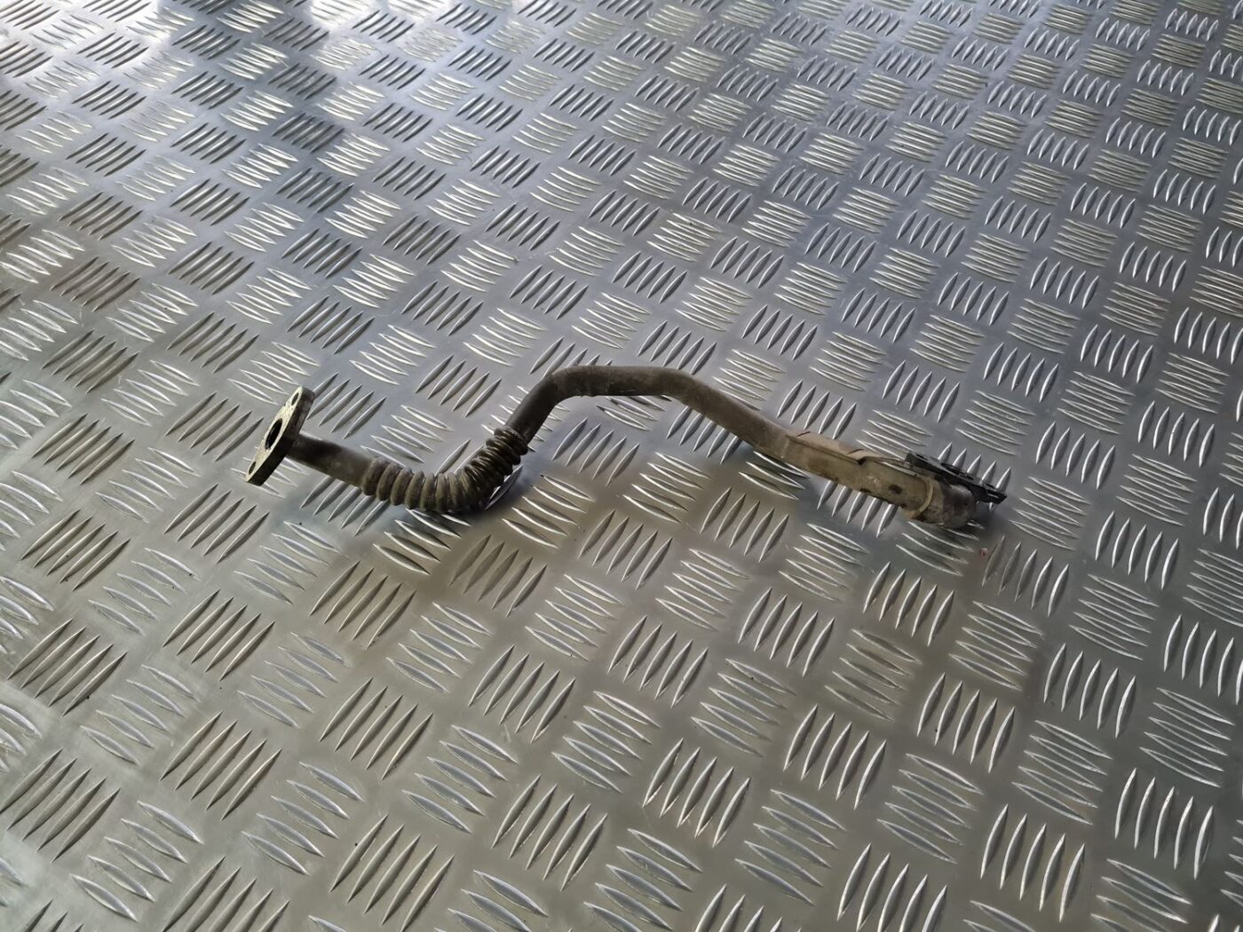 Turbīnas caurule priekš TOYOTA AVENSIS 2010