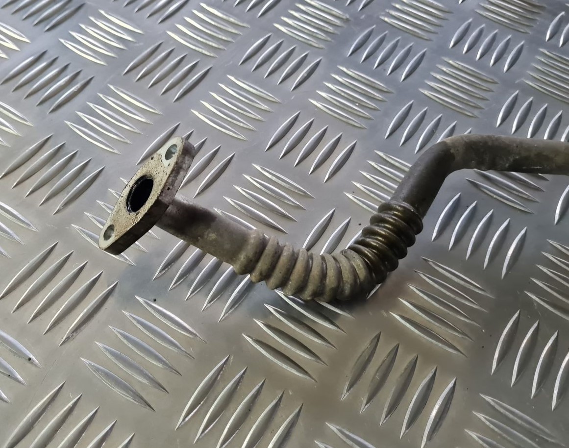 Turbīnas caurule priekš TOYOTA AVENSIS 2010